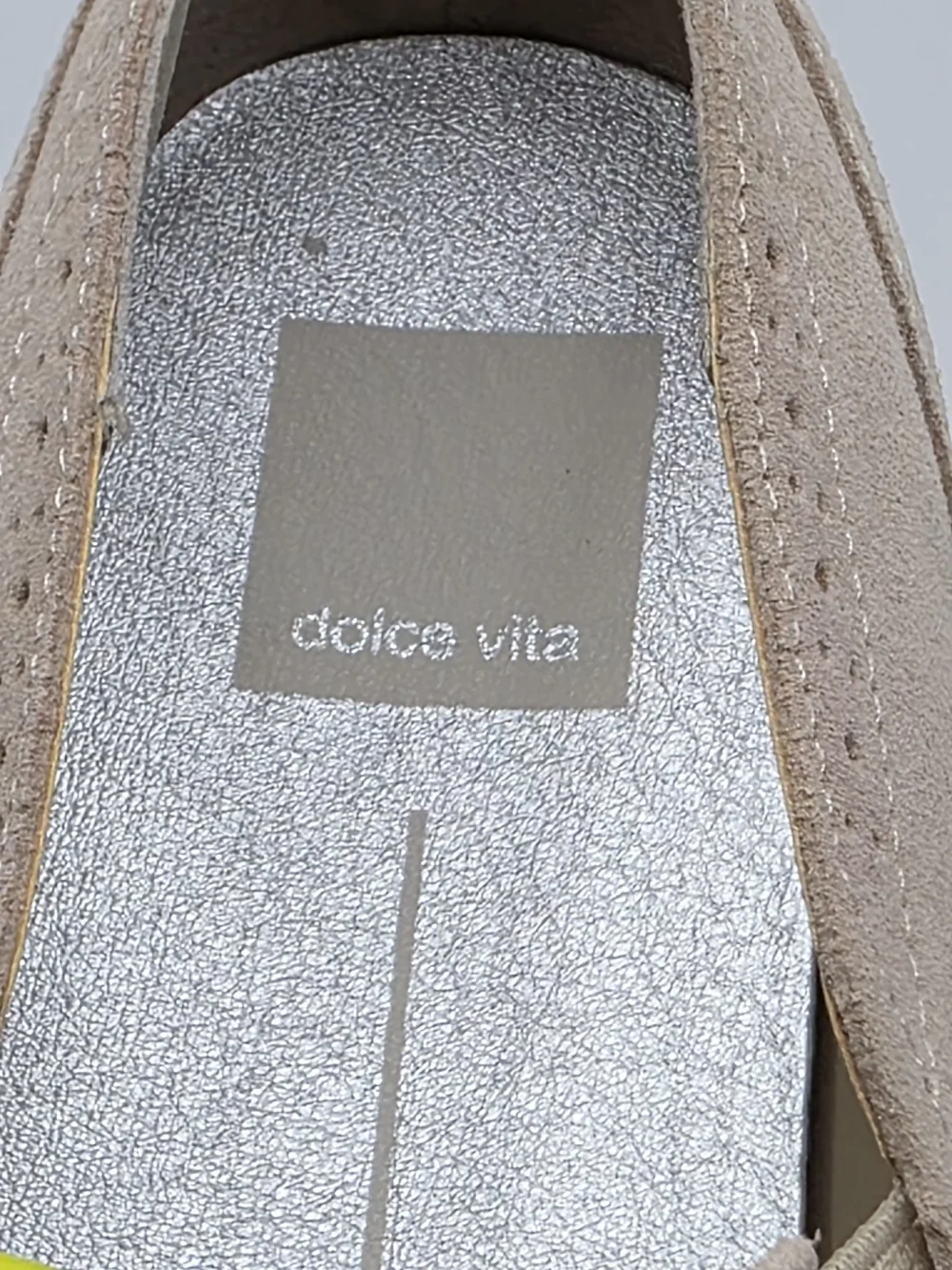 Dolce Vita Women’s Slip-On Platform Loafer in Taupe with Chain Accent, NWOT, 10
